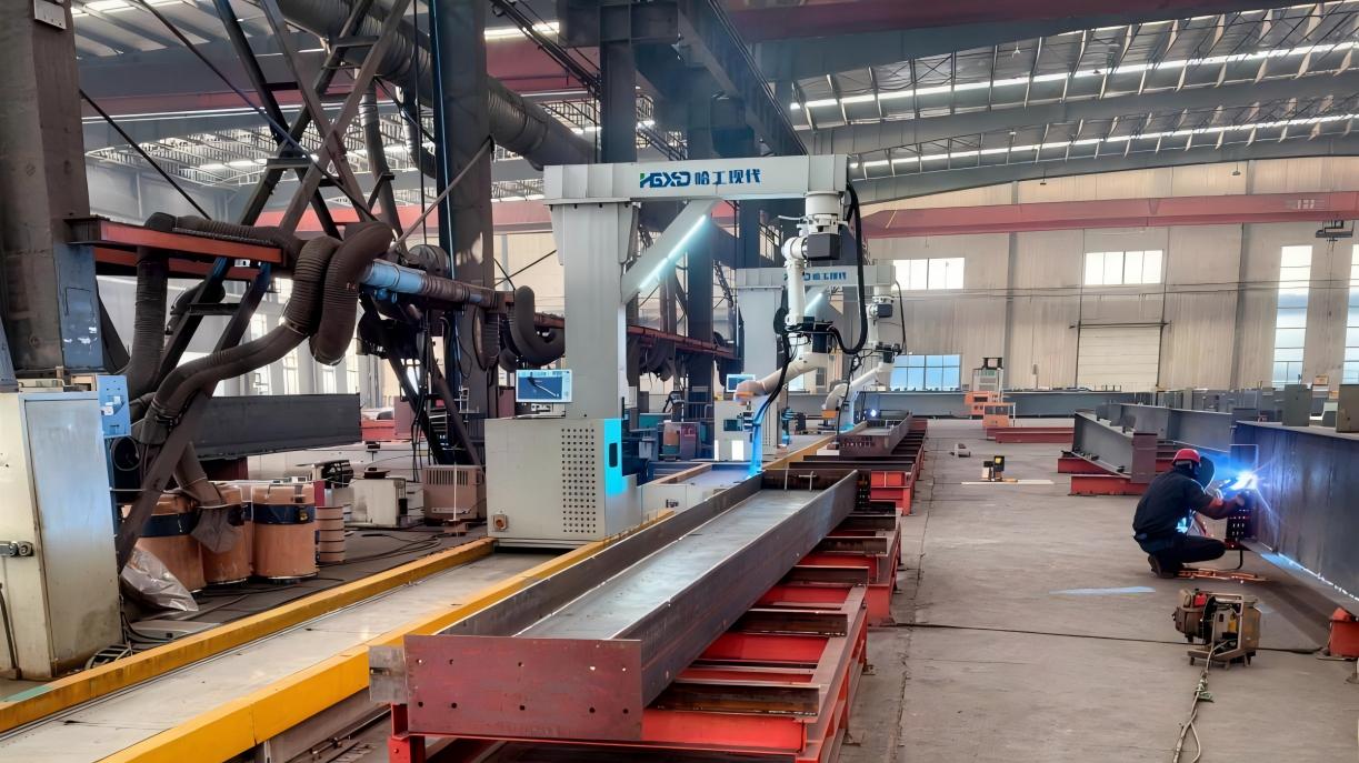 Shandong Huatai | Rapid-Changeover Intelligent Welding Solution for Non-Standard Steel Structures